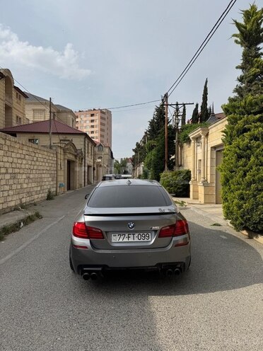 BMW 528 2013, 242,000 km - 2.0 l - Bakı