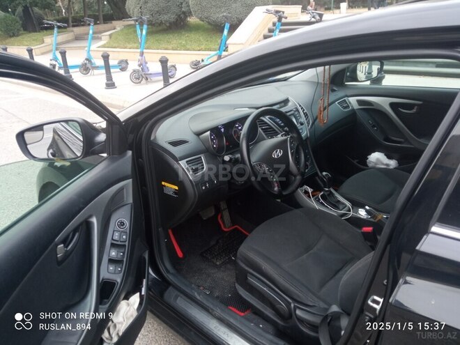 Hyundai Elantra 2014, 242,367 km - 1.8 l - Xırdalan