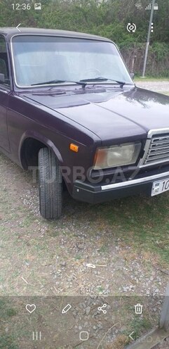 LADA (VAZ) 2107 2002, 90,000 km - 1.6 l - Ucar