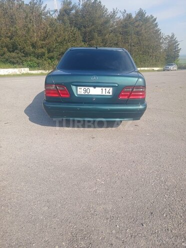 Mercedes E 240 1998, 346,087 km - 2.4 l - Ağsu