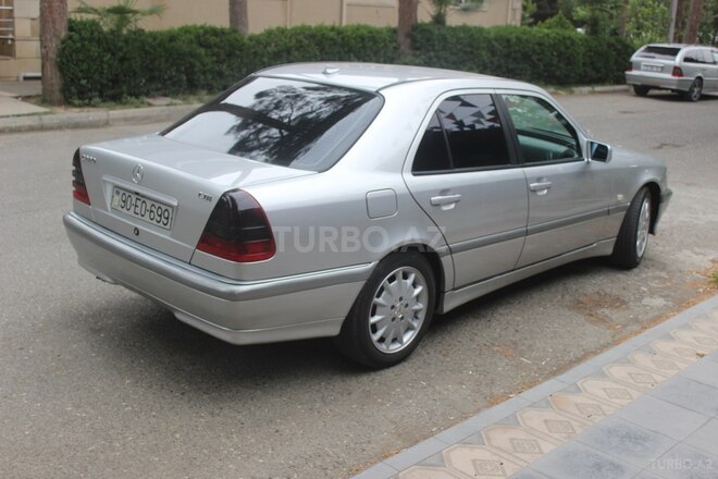 Mercedes C 220 d 1999, 511,194 km - 2.2 l - Ağcabədi