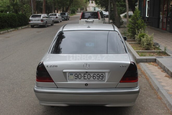 Mercedes C 220 d 1999, 511,194 km - 2.2 l - Ağcabədi