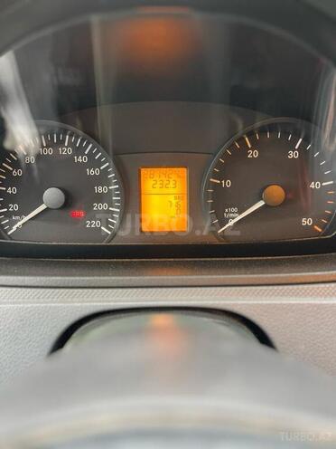 Mercedes Vito 111 2010, 285,000 km - 2.2 л - Bakı