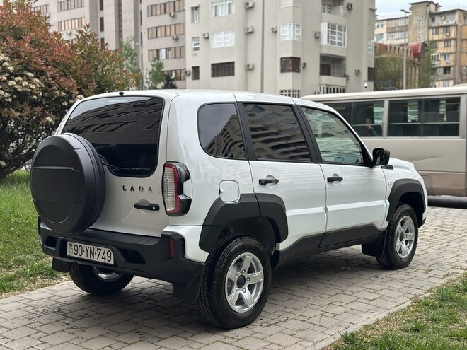 LADA (VAZ) Niva Travel 2025, 4,000 km - 1.7 l - Bakı