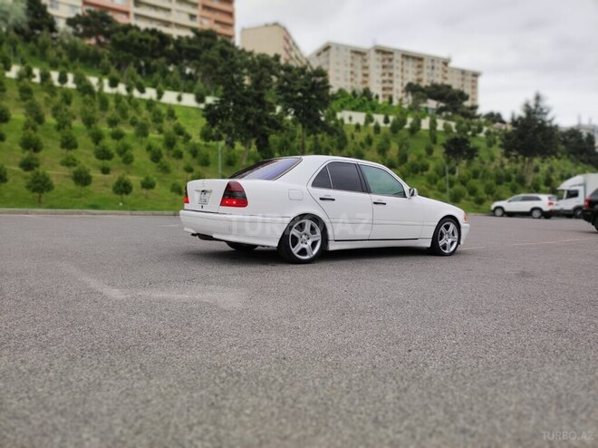Mercedes C 230 1999, 299,000 km - 2.3 л - Bakı