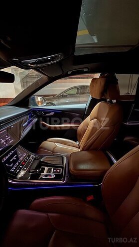 Audi Q8 2019, 63,000 km - 3.0 л - Bakı