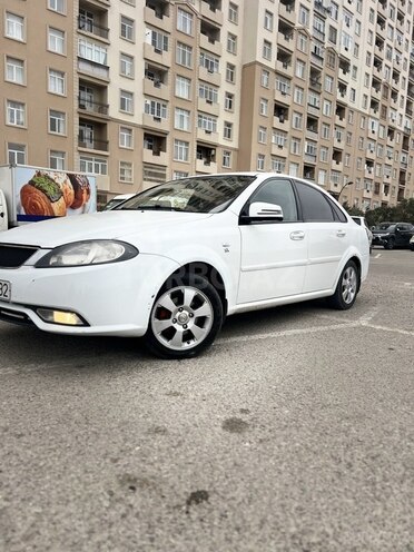 Daewoo Gentra 2014, 409,000 km - 1.5 л - Bakı