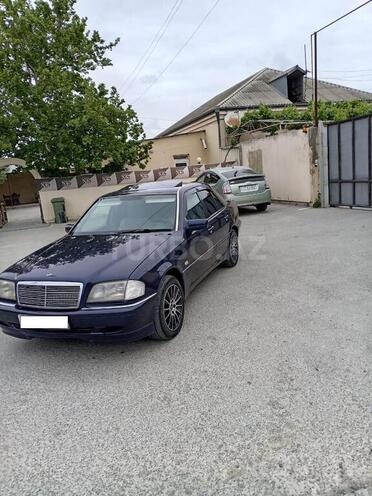 Mercedes C 220 1994, 302,120 km - 2.2 л - Bakı
