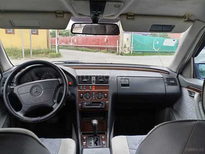 Mercedes C 220 1994, 302,120 km - 2.2 л - Bakı