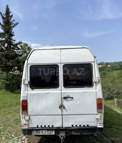 Mercedes 308 D 1994, 343,000 km - 2.3 l - Astara
