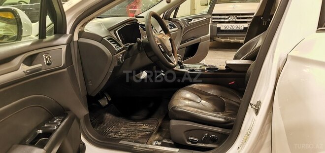 Ford Fusion (North America) 2013, 318,650 km - 2.0 л - Sumqayıt