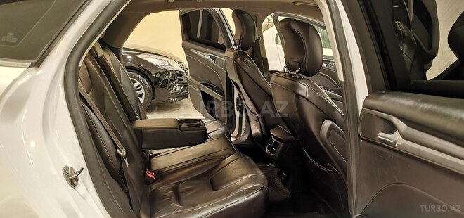 Ford Fusion (North America) 2013, 318,650 km - 2.0 л - Sumqayıt