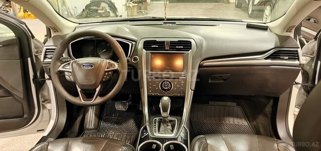 Ford Fusion (North America) 2013, 318,650 km - 2.0 л - Sumqayıt