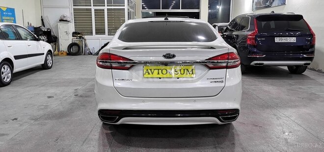 Ford Fusion (North America) 2013, 318,650 km - 2.0 л - Sumqayıt
