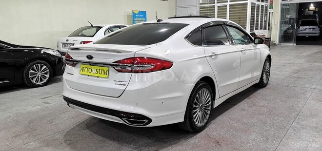 Ford Fusion (North America) 2013, 318,650 km - 2.0 л - Sumqayıt