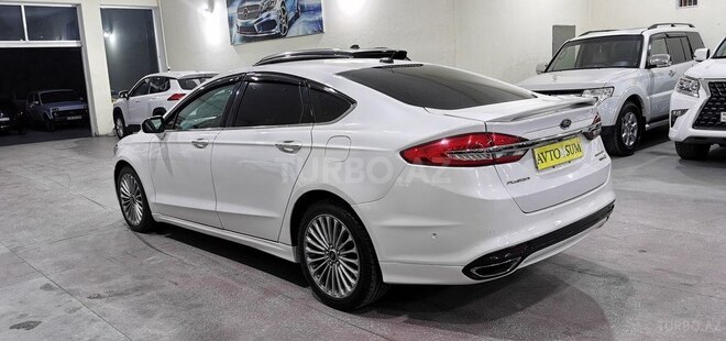 Ford Fusion (North America) 2013, 318,650 km - 2.0 л - Sumqayıt