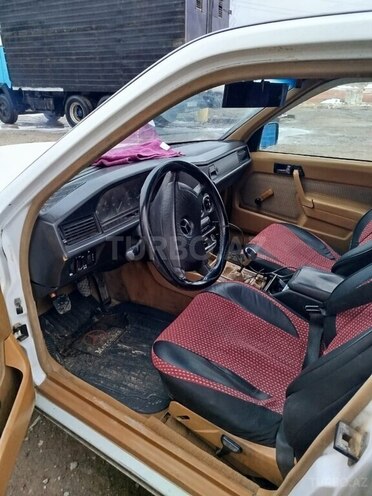 Mercedes 190 1990, 280,000 km - 2.0 l - Bakı