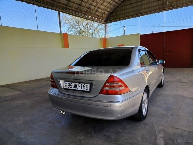Mercedes C 180 2000, 328,000 km - 2.0 l - Ağstafa