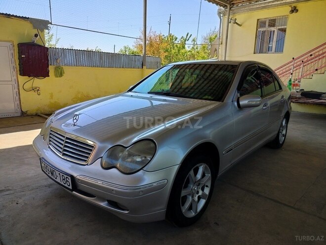 Mercedes C 180 2000, 328,000 km - 2.0 l - Ağstafa