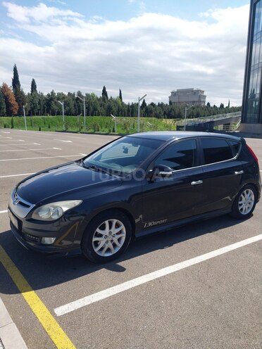 Hyundai i30 2008, 250,000 km - 1.4 l - Gəncə