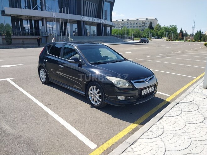 Hyundai i30 2008, 250,000 km - 1.4 l - Gəncə
