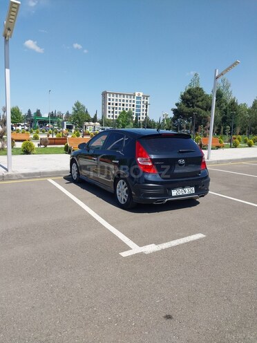 Hyundai i30 2008, 250,000 km - 1.4 l - Gəncə