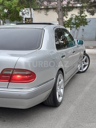 Mercedes E 300 d 1997, 297,492 km - 3.0 l - Sumqayıt