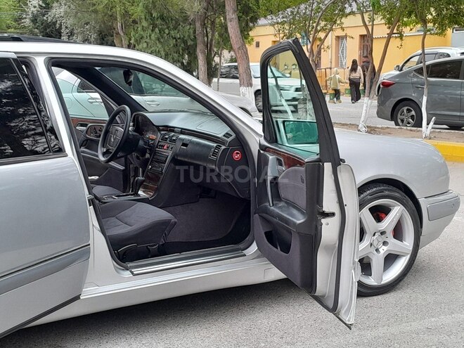 Mercedes E 300 d 1997, 297,492 km - 3.0 l - Sumqayıt
