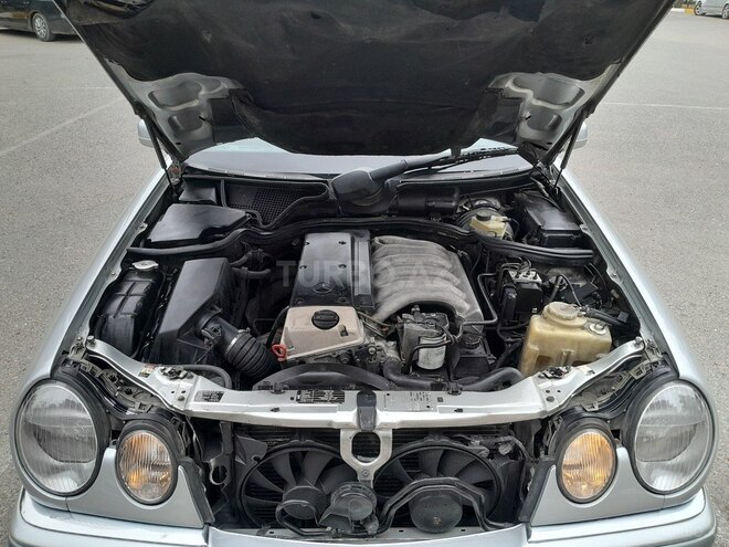 Mercedes E 300 d 1997, 297,492 km - 3.0 l - Sumqayıt