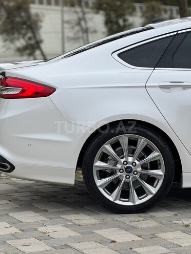 Ford Fusion (North America) 2017, 67,450 km - 2.0 l - Bakı