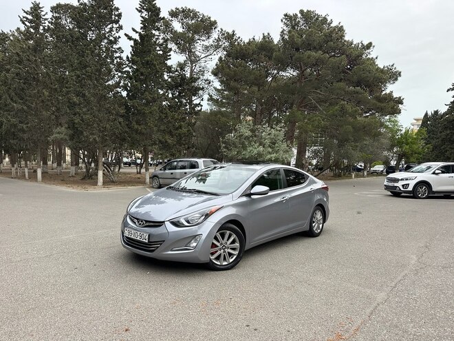 Hyundai Elantra 2015, 147,592 km - 1.8 l - Bakı