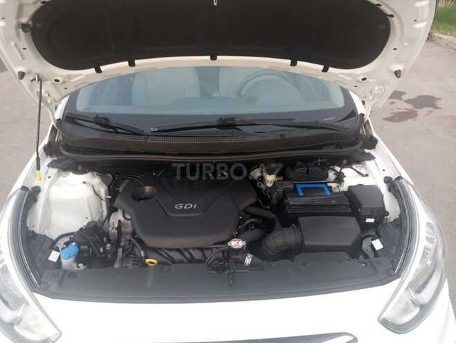 Hyundai Accent 2015, 126,543 km - 1.6 l - Gəncə