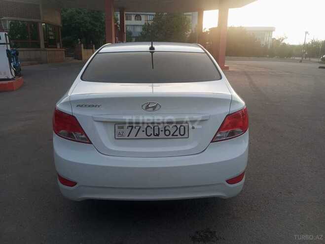 Hyundai Accent 2015, 126,543 km - 1.6 l - Gəncə