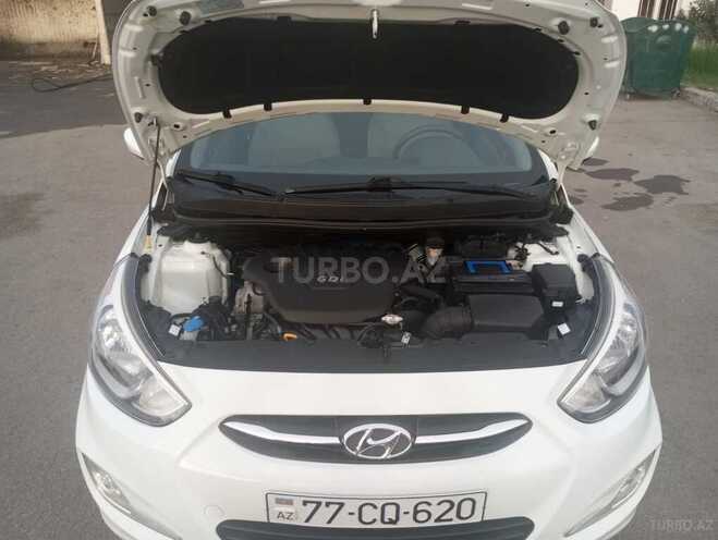 Hyundai Accent 2015, 126,543 km - 1.6 l - Gəncə