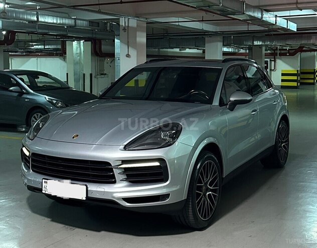 Porsche Cayenne-1