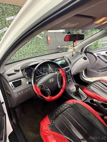 Hyundai Elantra 2014, 240,000 km - 1.8 l - Bakı