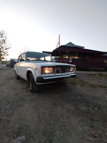 LADA (VAZ) 2107 2009, 97,900 km - 1.6 l - Füzuli