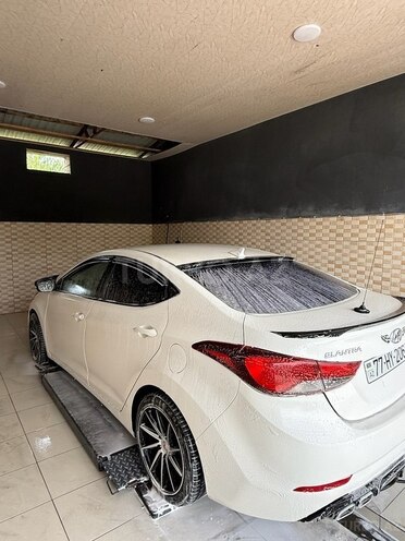 Hyundai Elantra 2014, 240,000 km - 1.8 l - Bakı