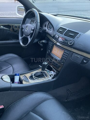 Mercedes E 320 2002, 386,900 km - 3.2 l - Ağcabədi