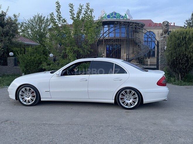 Mercedes E 320 2002, 386,900 km - 3.2 l - Ağcabədi