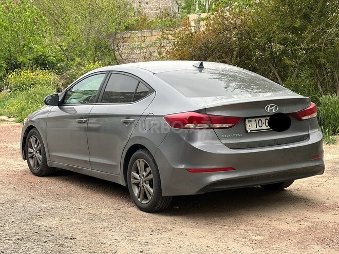Hyundai Elantra 2018, 183,000 km - 2.0 л - Bakı