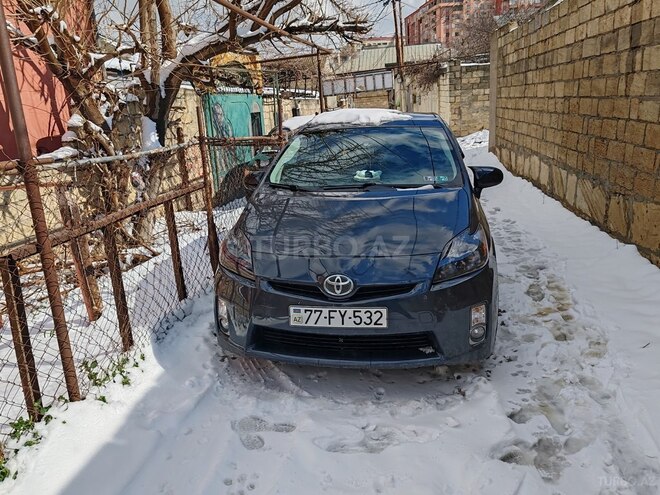 Toyota Prius 2010, 215,000 km - 1.8 л - Bakı
