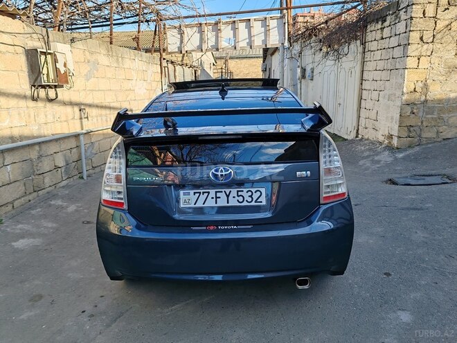 Toyota Prius 2010, 215,000 km - 1.8 л - Bakı