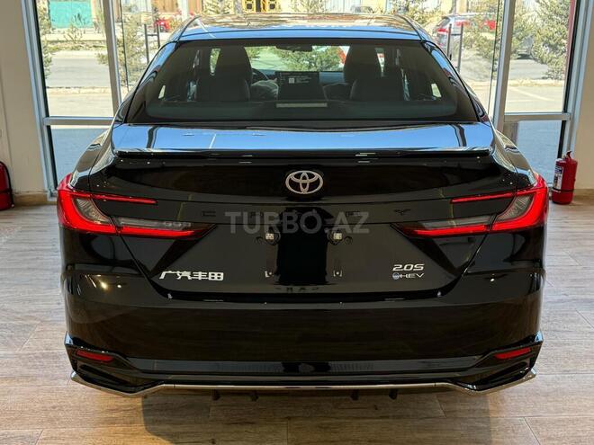 Toyota Camry-20