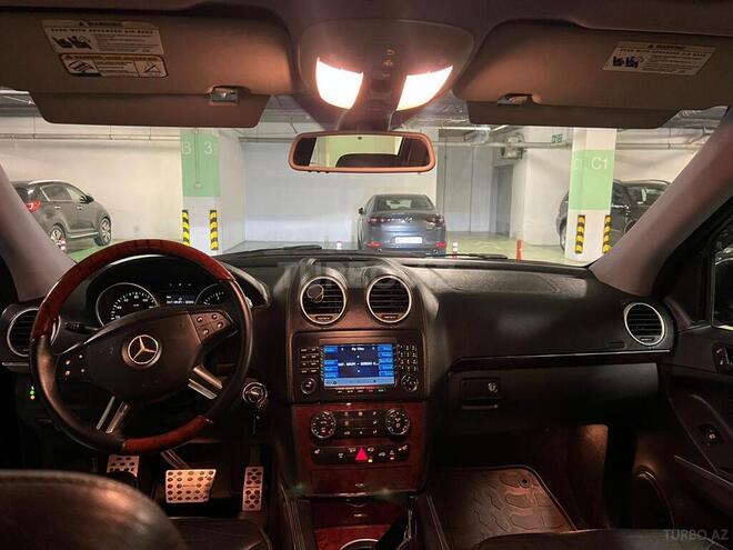 Mercedes GL 450 4MATIC-19