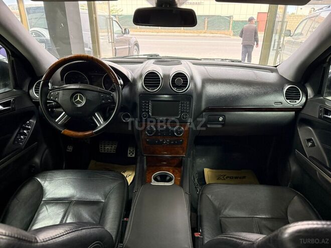 Mercedes GL 450 4MATIC-26