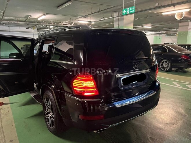 Mercedes GL 450 4MATIC-33