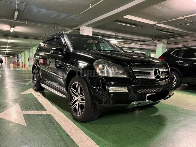 Mercedes GL 450 4MATIC-32