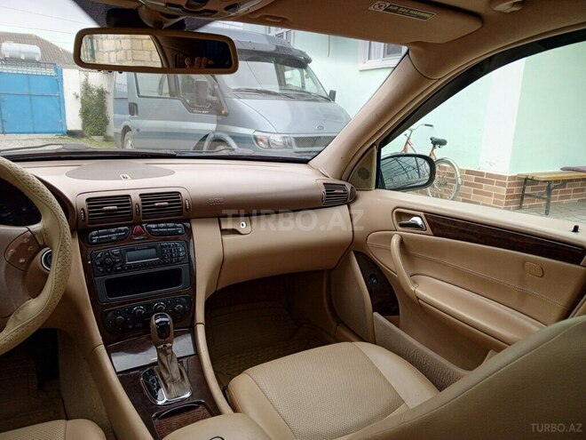 Mercedes C 240 2001, 432,000 km - 2.4 л - Xaçmaz