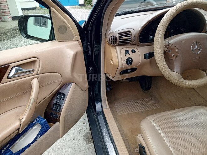 Mercedes C 240 2001, 432,000 km - 2.4 л - Xaçmaz